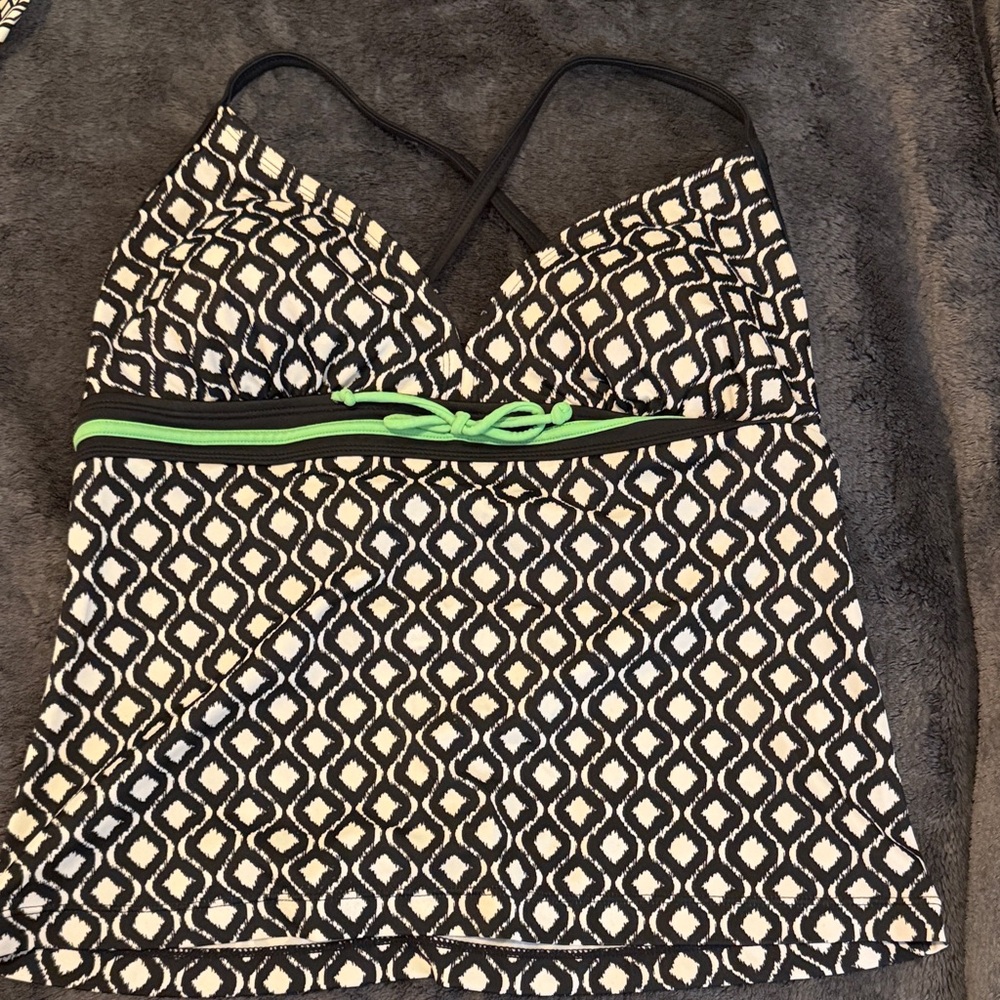 Black and White Geometric Print Tankini Top
